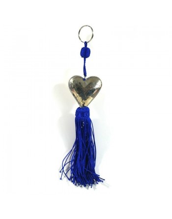 Décoration / Porte-clés artisanal coeur en métal argenté ciselé et pompon en sabra - Bleu 