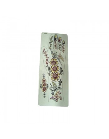 Tatouage doré pour les mains sous forme de fleurs 