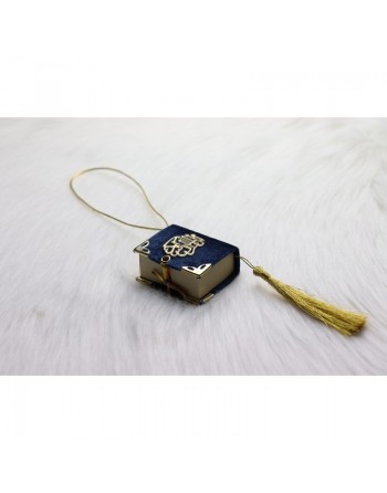 Pendentif Mini-Coran recouvert de velours avec parties dorées (Déco Islam) - Couleur bleu marine 