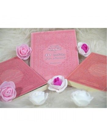 Pack/Coffret Cadeau pas cher couleur rose clair pour femme musulmane : Les 40 hadiths an-Nawawî, Chapitre Amma, La Citadelle... 