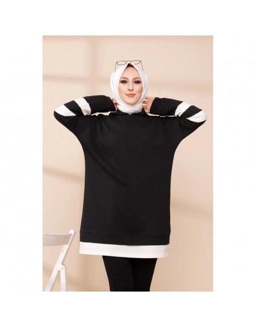 Tunique décontractée avec capuche (Vetement hijab) - Couleur noir avec bandes blanches Tunique décontractée avec capuche (Vetement hijab) - Couleur noir avec bandes blanches