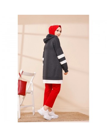 Tunique décontractée avec capuche (Sweat long pour hijab) - Couleur anthracite avec bandes blanches 