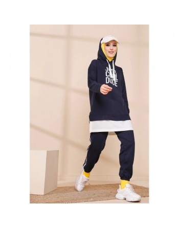 Survêtement avec extension blanche - Sweat à capuche imprimé et pantalon (Boutique de vêtement Chic pour femme voilée)... 