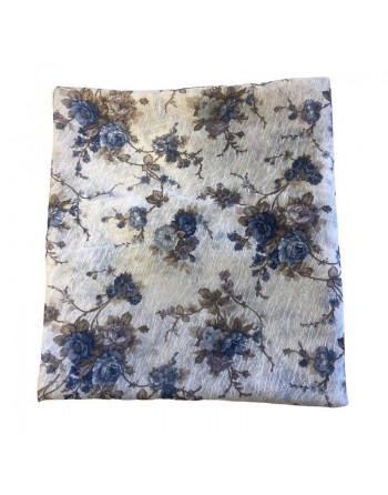 Châle Hijab à fleurs pour femme - Fleur bleu, gris et parme sur un fond blanc 
