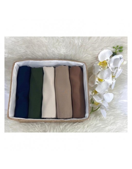Hijab Soie de Médine Rectangle (écharpe rectangulaire de 2 mètres de long) - Plusieurs couleurs disponibles Hijab Soie de Médine Rectangle (écharpe rectangulaire de 2 mètres de long) - Plusieurs couleurs disponibles
