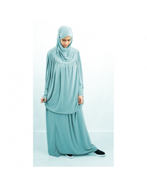 Jilbab Sport ample deux pièces (Cape + Jupe) pour femme - Marque Best Ummah - Couleur bleu ciel Jilbab Sport ample deux pièces (Cape + Jupe) pour femme - Marque Best Ummah - Couleur bleu ciel