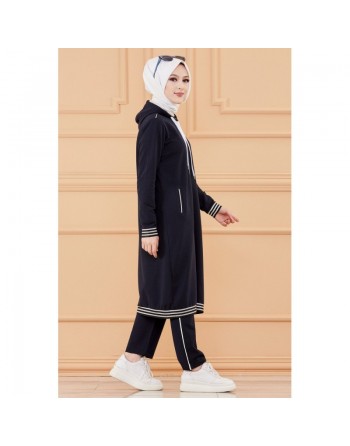Ensemble sportwear avec veste ample et pantalon (Vetement de sport mastour pour femme musulmane) - Couleur bleu marine 