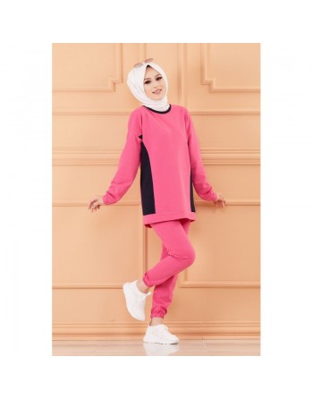 Ensemble décontracté et sport avec parties noires (Vêtement pour femme voilée et Hijab) - Couleur rose fuchsia 