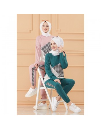 Survêtement original ample (Ensemble Décontracté et Sport pour femme musulmane) - Couleur rose poudré, noir et blanc 