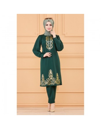 Ensemble oriental : tunique avec motifs dorés et pantalon (Tenue pour femme voilée) - Couleur vert émeraude 
