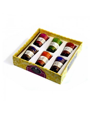 Verres à thé marocain colorés et ornés de motifs traditionnels dorés (Pack de 6 verres) 