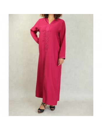 Djellaba marocaine brodée à capuche et manches longues pour femme - Couleur Framboise 
