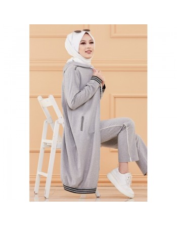 Ensemble décontracté avec veste ample et pantalon (Vetement de sport pudique pour femme musulmane) - Couleur gris clair 