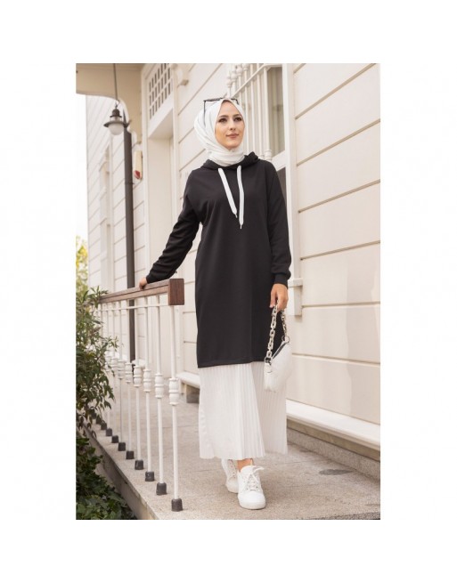 Robe longue à capuche effet plissée pour soeur voilée - Couleur noir et blanc Robe longue à capuche effet plissée pour soeur voilée - Couleur noir et blanc