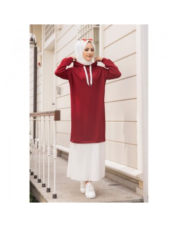 Robe longue à capuche effet plissée pour femme musulmane - Couleur bordeaux et blanc 