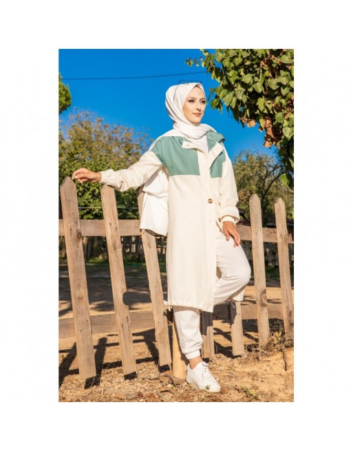 Veste longue bicolore à capuche (Casual Modest Fashion) - Couleur blanc et menthe Veste longue bicolore à capuche (Casual Modest Fashion) - Couleur blanc et menthe