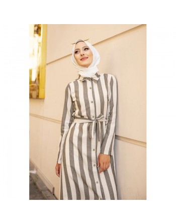 Robe à rayures boutonnée (ouverte) avec ceinture assortie (Vetement hijab été femme musulmane) - Couleur crème et kaki 