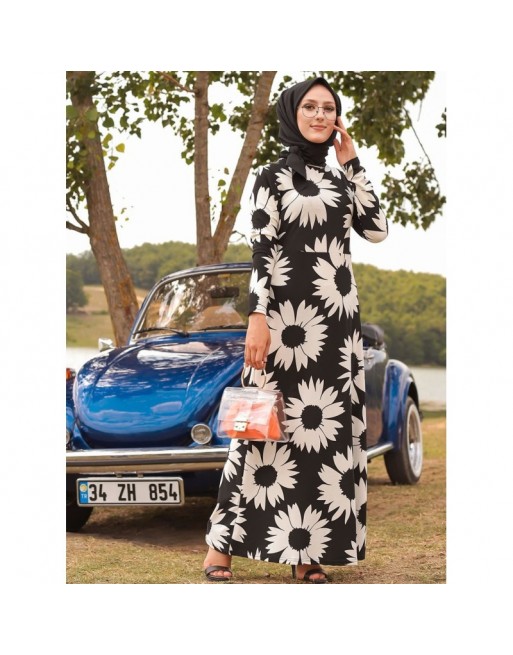 Robe en crêpe florale pour femme - Couleur noir et blanc Robe en crêpe florale pour femme - Couleur noir et blanc