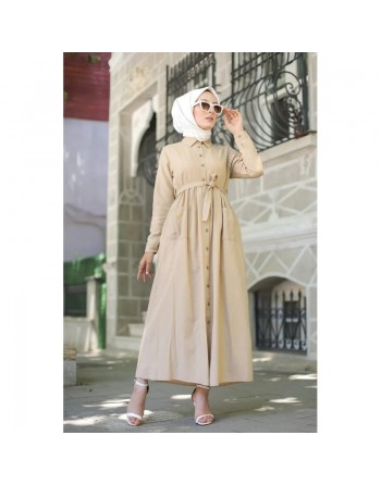 Robe chemise longue avec ceinture et grandes poches (Tenue ample pour femme voilée) - Couleur beige 