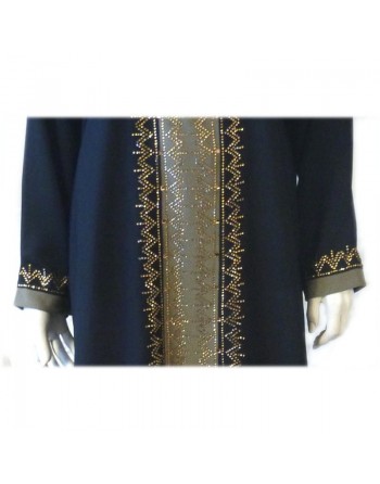 Abaya noire à strass dorés avec foulard assorti. 