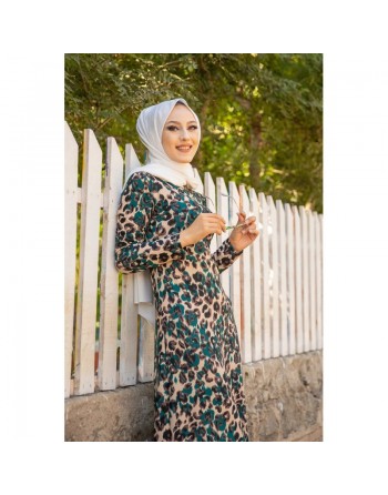 Belle robe longue fleurie évasée (Prêt-à-porter Hijab tendance pour femme voilée) 