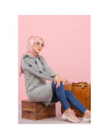 Sweatshirt long avec capuche style moderne décontracté et sport (Vetement voyage femme musulmane) - Couleur Gris 