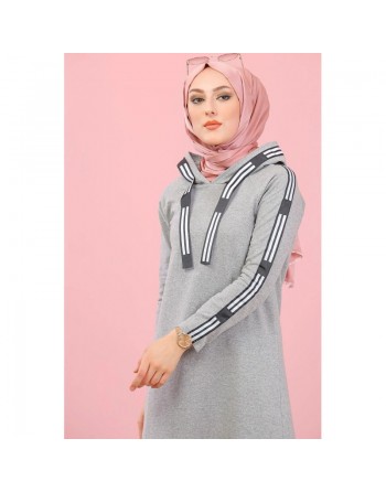 Sweatshirt long avec capuche style moderne décontracté et sport (Vetement voyage femme musulmane) - Couleur Gris 