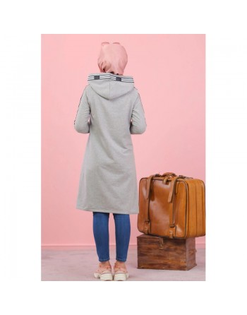 Sweatshirt long avec capuche style moderne décontracté et sport (Vetement voyage femme musulmane) - Couleur Gris 