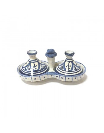 Tajine double décoratif marocain en poterie de couleur blanche émaillé décoré de motifs bleus peints 
