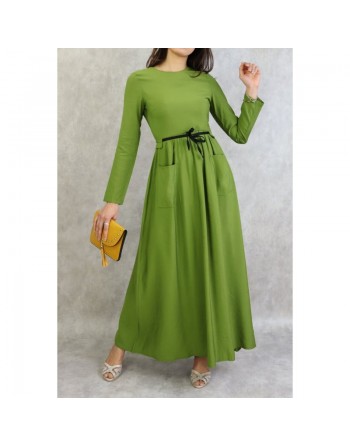 Robe élégante longue et évasée avec lien à nouer à la taille - Couleur Vert 
