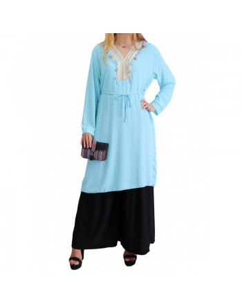 Tunique encolure brodée col V avec pompons (Vêtement femme) - Couleur Bleu ciel 