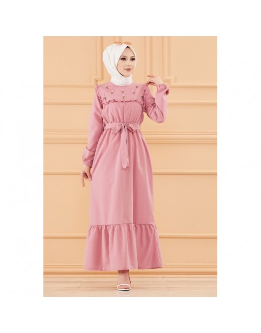 Robe brodée (Tenue classique femme voilée) - Couleur rose Robe brodée (Tenue classique femme voilée) - Couleur rose