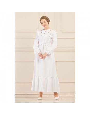 Robe blanche brodée (Vetement élégant pour femme voilée) - Couleur blanc 