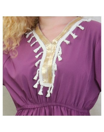 Robe longue féminine avec décoration écailles dorées et pompons - Couleur violet 