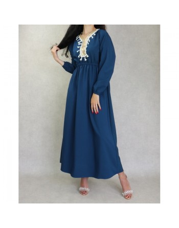 Robe longue féminine avec décoration écailles dorées et pompons - Couleur Bleu 