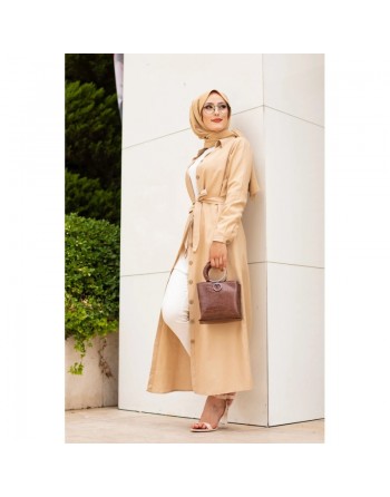 Robe boutonnée avec ceinture assortie pour femme (Tenue de ville chic pour hijab) - Couleur beige 