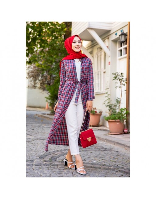Robe boutonnée Chemise longue écossaise avec ceinture assortie (Vetement style hijab pour femme voilée) - Couleur rouge Robe boutonnée Chemise longue écossaise avec ceinture assortie (Vetement style hijab pour femme voilée) - Couleur rouge