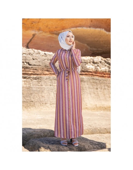 Robe chemise très longue à rayures (Vetement femme voilée chic) - Couleur bordeaux, rouille et blanc Robe chemise très longue à rayures (Vetement femme voilée chic) - Couleur bordeaux, rouille et blanc