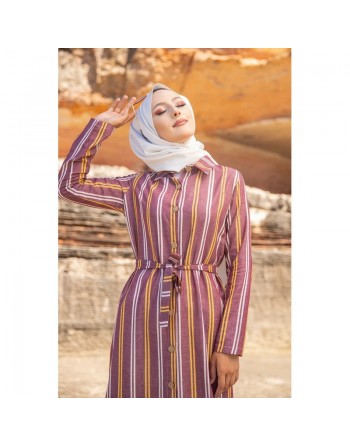 Robe chemise très longue à rayures (Vetement femme voilée chic) - Couleur bordeaux, rouille et blanc 