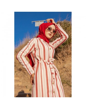 Robe chemise très longue à rayures (Vêtement décontracté pour femme musulmane) - Couleur crème et rouge 