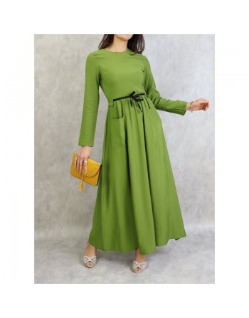 Robe élégante longue et évasée avec lien à nouer à la taille - Couleur Vert 