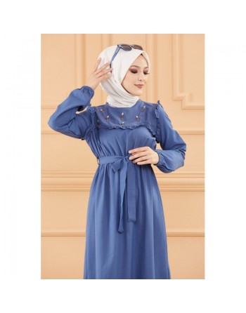 Robe brodée (Tenue élégante femme voilée) - Couleur bleu indigo 