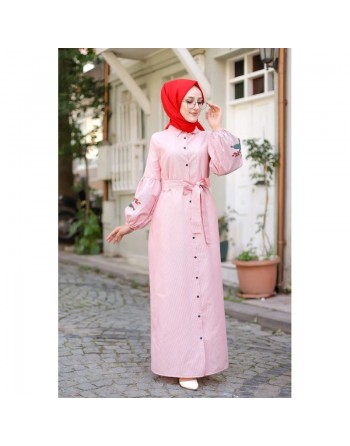 Robe chemise longue imprimée à rayures et ceinture assortie (Vetement femme voilée) - Couleur rouge et blanc 