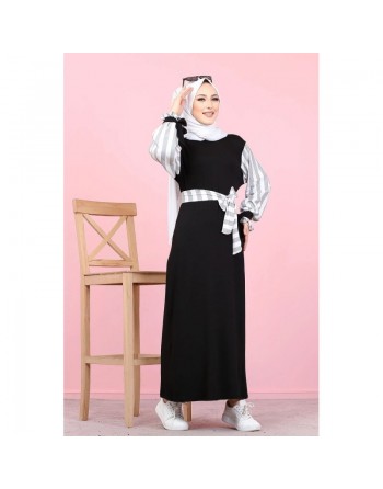 Robe longue noire à manches à rayures Grise et blanches (Grande taille disponible) 