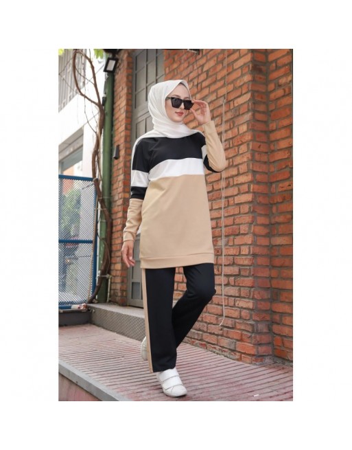 Ensemble survêtement décontracté 2 pièces (haut et bas) de couleur noir et beige (Vêtement turque pour femme) Ensemble survêtement décontracté 2 pièces (haut et bas) de couleur noir et beige (Vêtement turque pour femme)