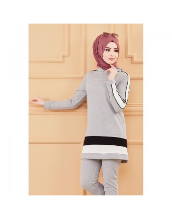 Ensemble survêtement pour femme : Tunique à capuche et Pantalon (Tenue sport Hijab) - Couleur gris clair 