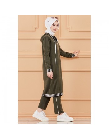 Ensemble décontracté avec tunique à capuche ample et pantalon assorti (Vetement hijab de sport mastour pour femme... 