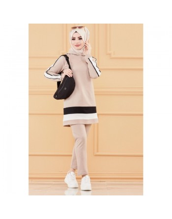 Ensemble décontracté pour femme : Tunique à capuche et Pantalon (Vêtement de sport pour musulmane) - Couleur beige 