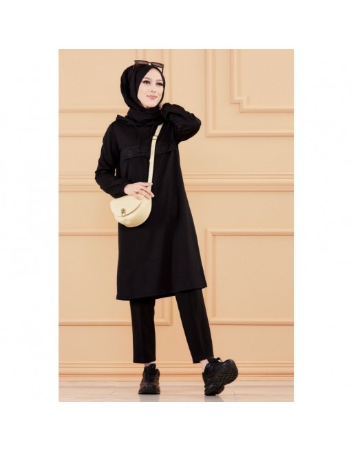 Tunique avec strass et capuche (Vêtement décontracté moderne pour hijab) - Couleur noir Tunique avec strass et capuche (Vêtement décontracté moderne pour hijab) - Couleur noir