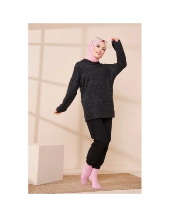 Sweat femme avec capuche brodé "Champion" (Saison Automne-Hiver) - Couleur noir 